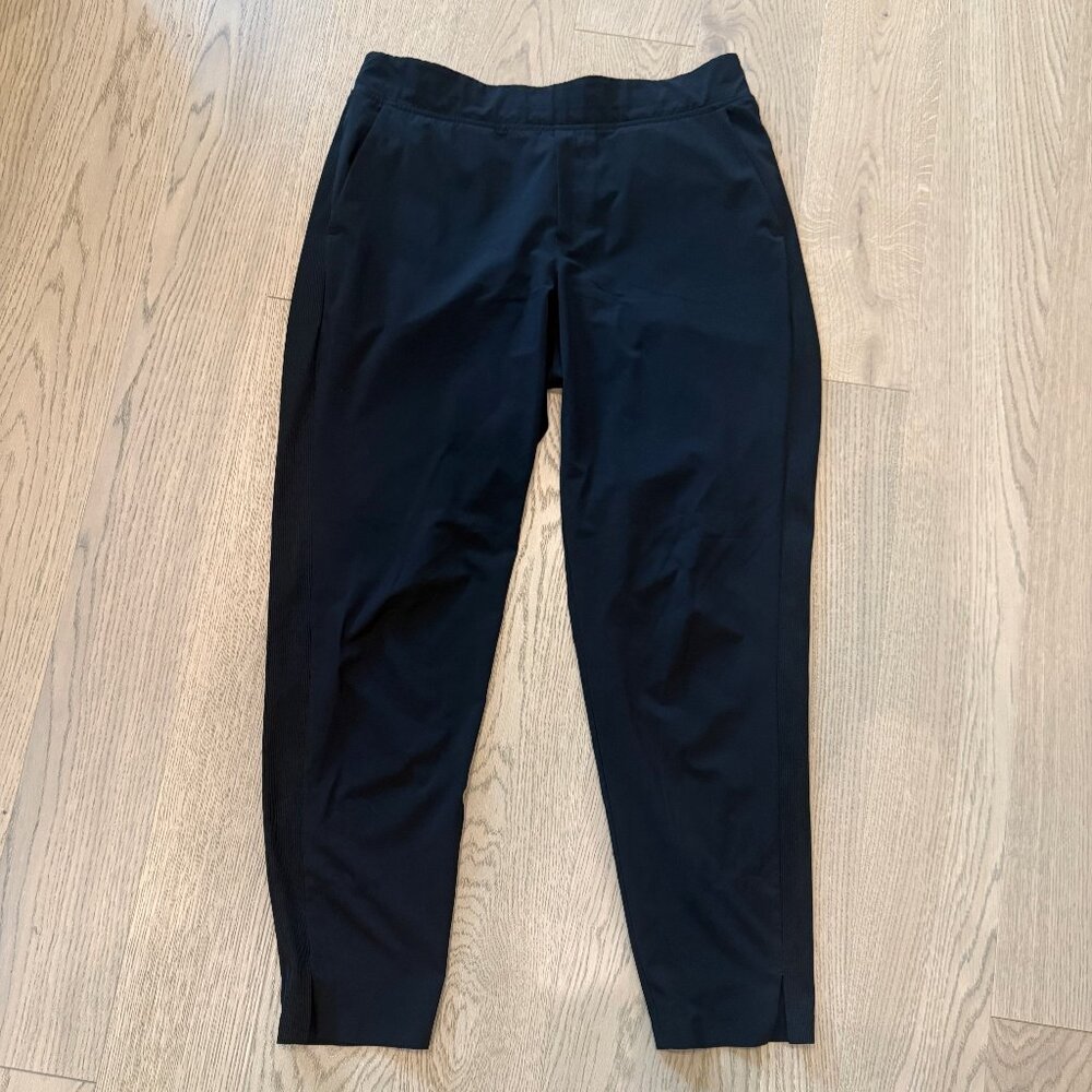 Athleta Brooklyn Ankle Pant Black 10 Featherweight Travel